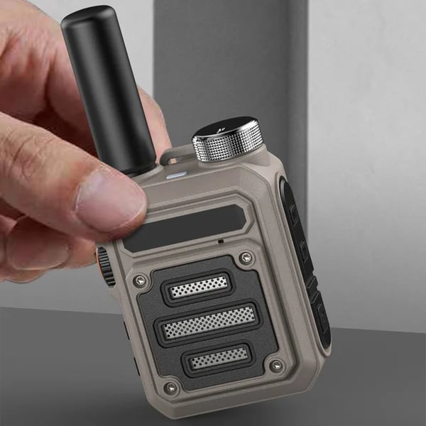 Vízálló és ütésálló walkie-talkie-k
