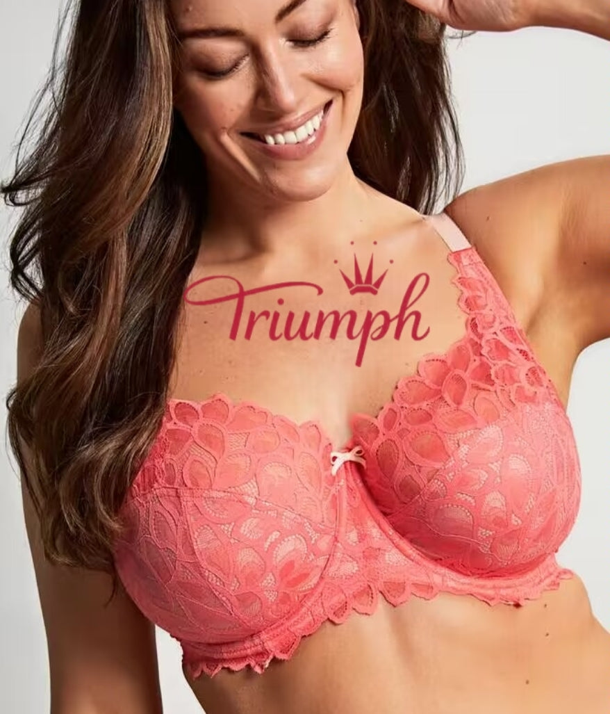 Triumph - (3 db) Melltartó hímzett csipkével és teli kupával